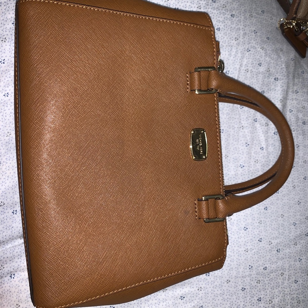 Small brown Michael Kors handbag